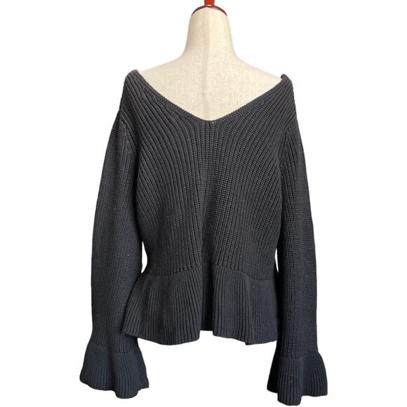NWT Callahan Black Off Shoulder Slouchy Bell Sleeve Cotton Knit Sweater V Neck S - Picture 6 of 9